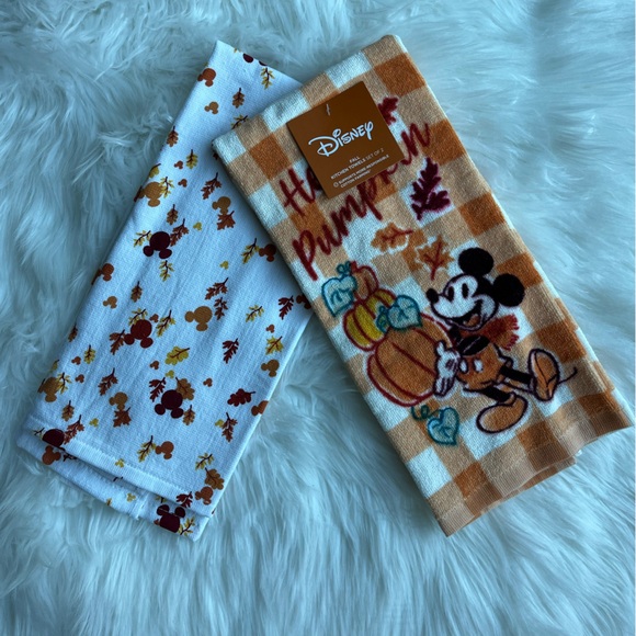 Disney Other - 🆕 Disney‎ Kitchen Towels 2 Pack Fall Theme